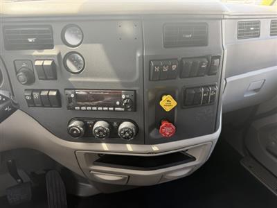 2022 Peterbilt 579