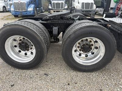 2017 Freightliner Cascadia 125