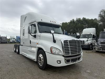 2017 Freightliner Cascadia 125