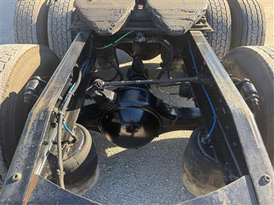 2017 Freightliner CA12564SLP - CA