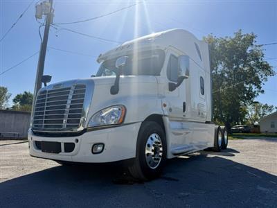 2017 Freightliner Cascadia 125
