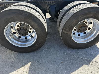2017 Freightliner Cascadia 125