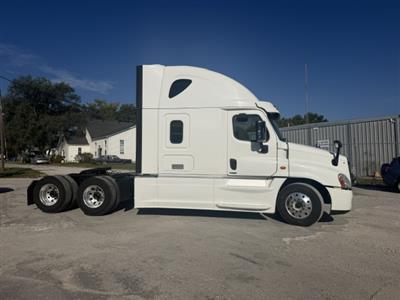 2017 Freightliner Cascadia 125