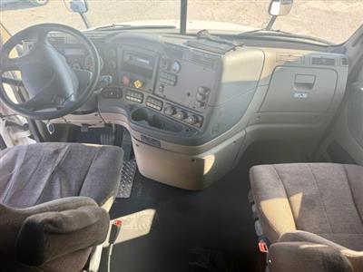 2017 Freightliner Cascadia 125