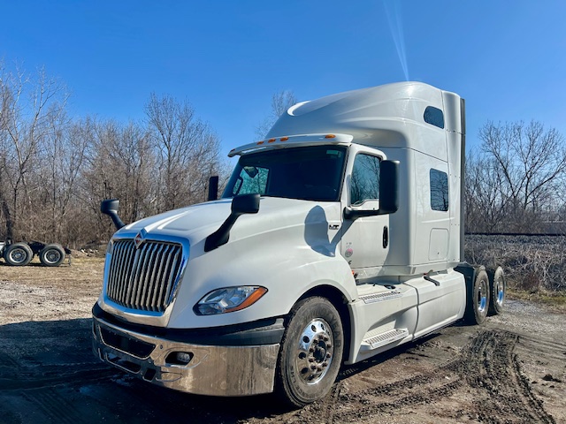 2019 International LT625