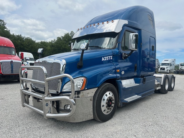 2016 Freightliner Cascadia 125