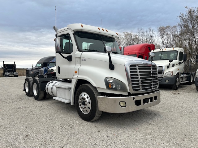 2017 Freightliner Cascadia 125