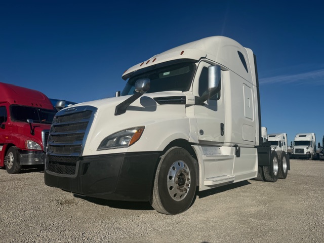 2019 Freightliner PT126SLP