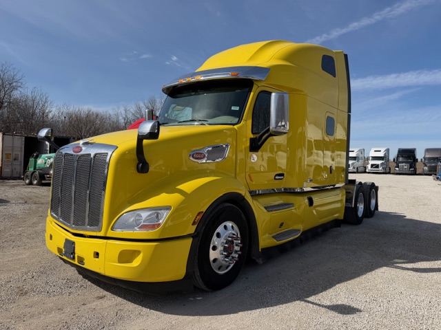 2022 Peterbilt 579
