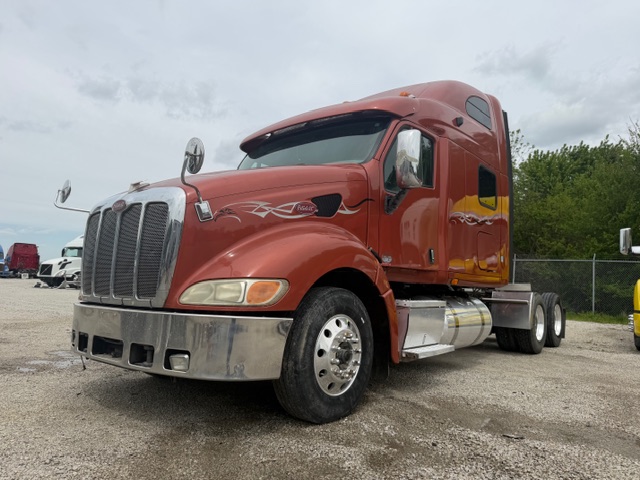 2010 Peterbilt 387