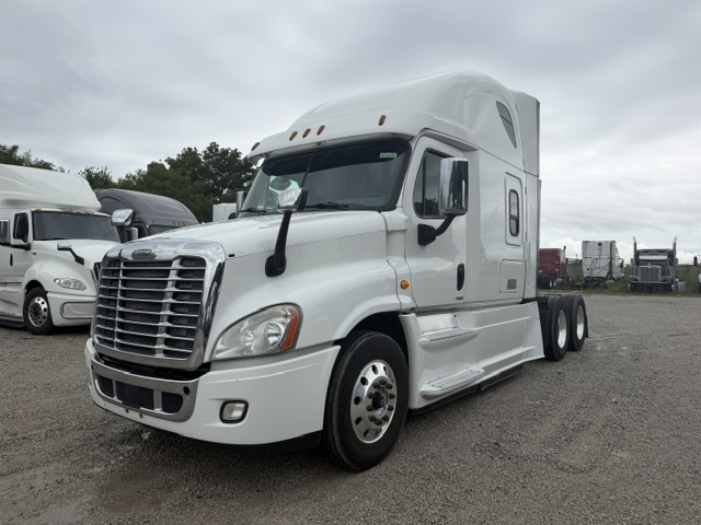 2017 Freightliner Cascadia 125