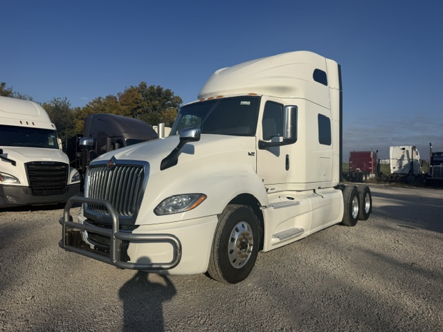2021 International LT