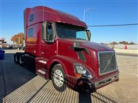 2015 VOLVO TRUCK Vnl780