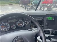 2017 Freightliner Cascadia 125