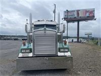 2002 Kenworth W900