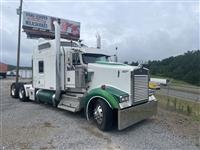 2002 Kenworth W900