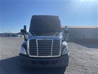 2016 Freightliner Cascadia 125