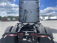 2023 Freightliner Cascadia126