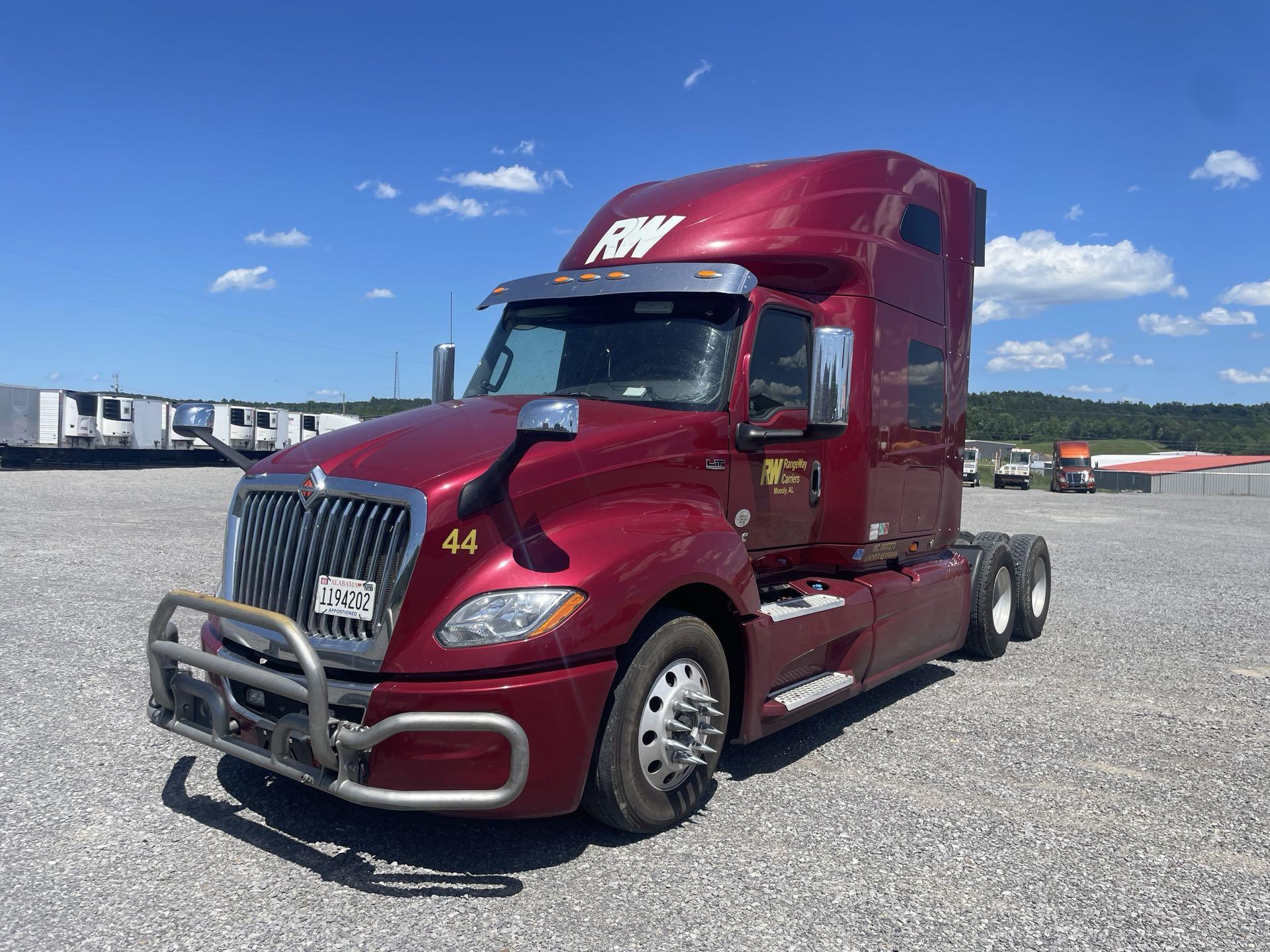 2019 International LT