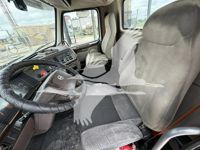 2015 Volvo VNM42T200
