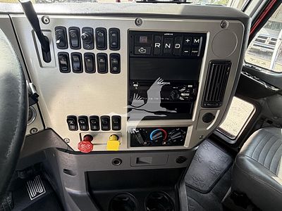 2017 Mack PINNACLE CXU613