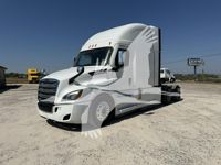 2020 Freightliner CASCADIA 126