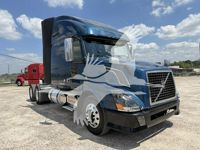 2014 Volvo VNL64T670