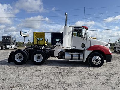 2009 Freightliner COLUMBIA 120
