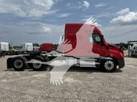 2020 Freightliner CASCADIA 116