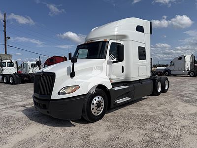 2019 International LT