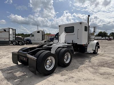 2011 Peterbilt 367