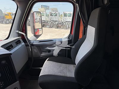 2021 Freightliner CASCADIA 116