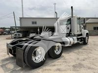 2012 Mack PINNACLE CHU613