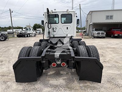 2019 Freightliner Cascadia 125