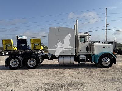 2005 Peterbilt 379