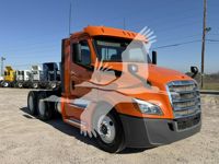 2019 Freightliner CASCADIA 126