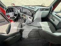 2020 Freightliner CASCADIA 116
