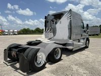 2016 Freightliner Cascadia 125