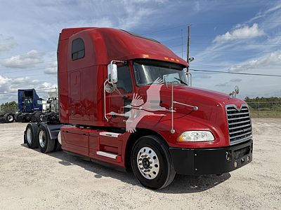2017 Mack PINNACLE CXU613