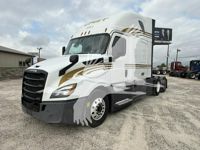 2020 Freightliner CASCADIA 126