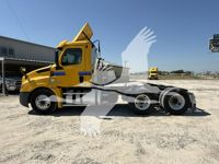 2019 Freightliner CASCADIA 126