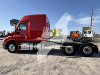 2018 Freightliner CASCADIA 113