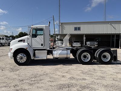 2011 Kenworth T370