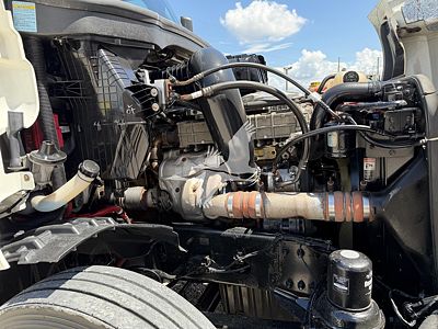 2019 Freightliner CASCADIA 126