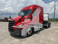 2020 Freightliner CASCADIA 116