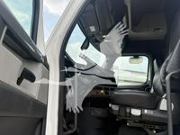 2020 Freightliner CASCADIA 126