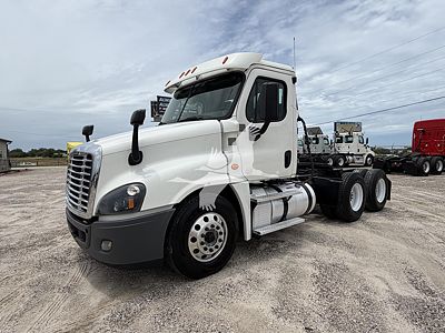 2019 Freightliner Cascadia 125