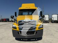 2019 Freightliner CASCADIA 126