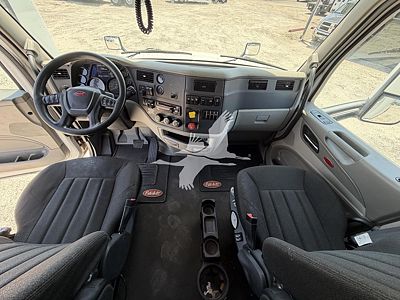 2021 Peterbilt 579