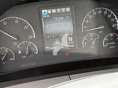 2019 Freightliner CASCADIA 126